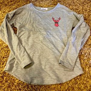Xmas deer long sleeve shirt. Super soft. Size m. Great condition